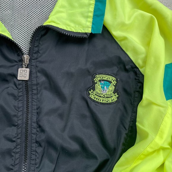 Givenchy Activewear 100% Nylon Windbreaker Full Zip Jacket - size L - Picture 3 of 8